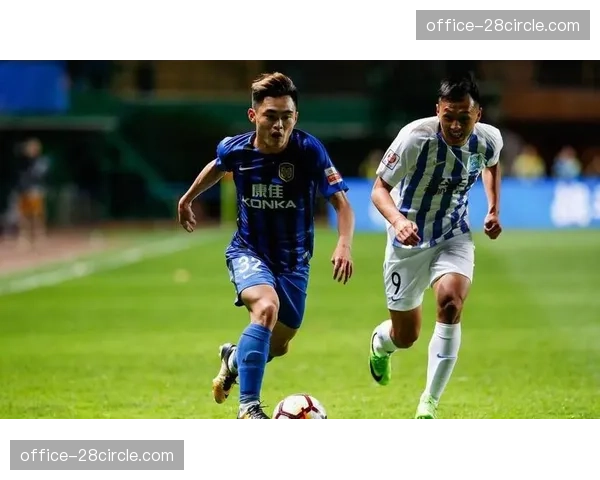 云南玉昆邓涵文黄紫昌加盟 实力派内援提升球队即战力